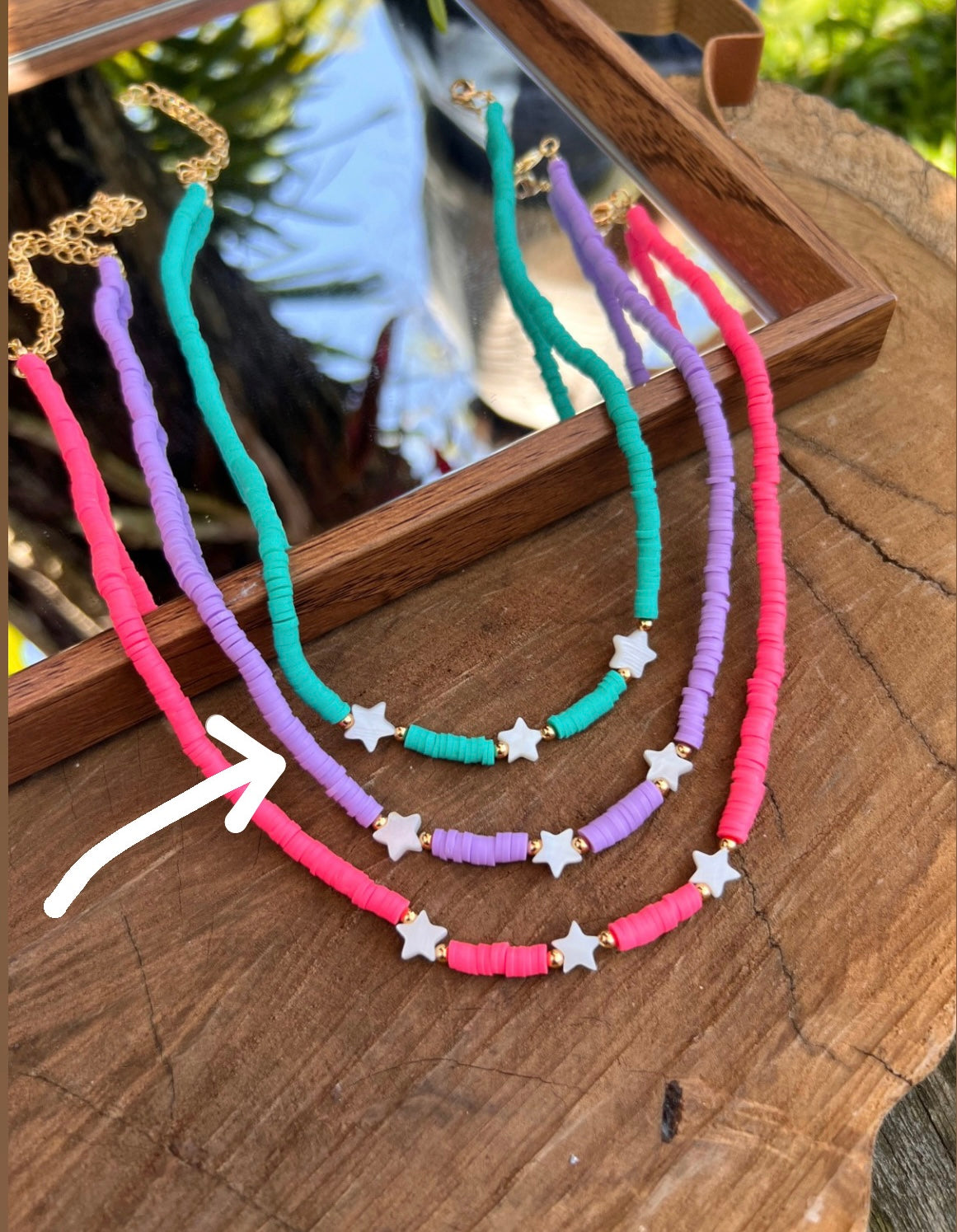 Choker Betina Estrelas Madrepérola Discos Lilás 40cm*
