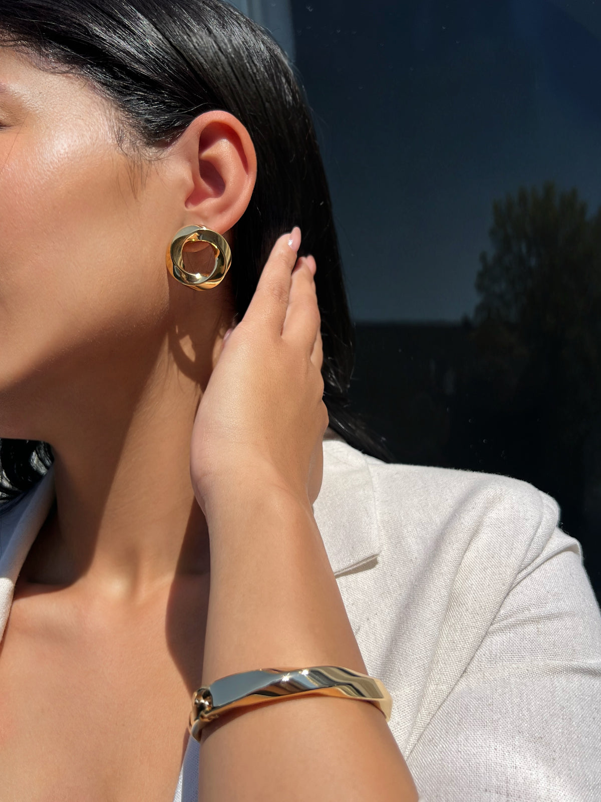 Conjunto De Brinco e Bracelete Orgânico Torcido