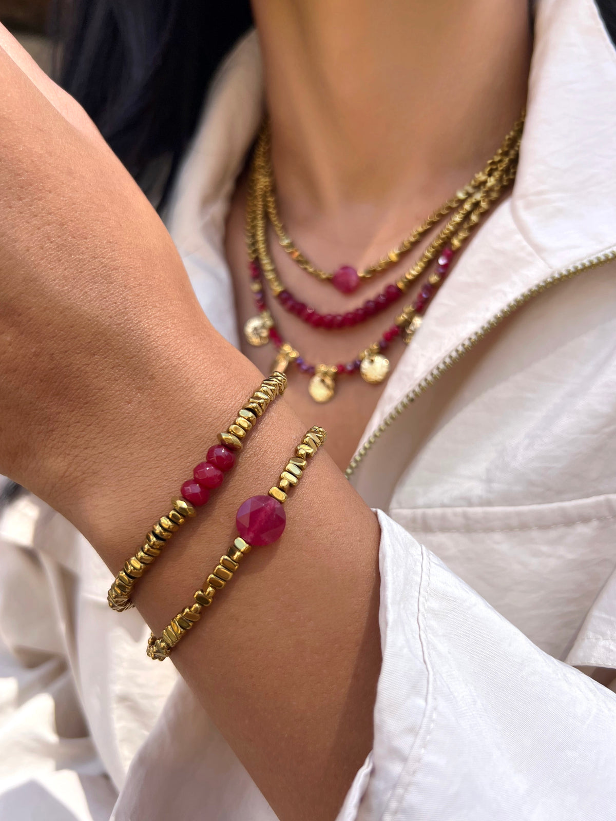 Mix De Duas Pulseiras Hematita Com Cristais e Pedra Jade Rubi