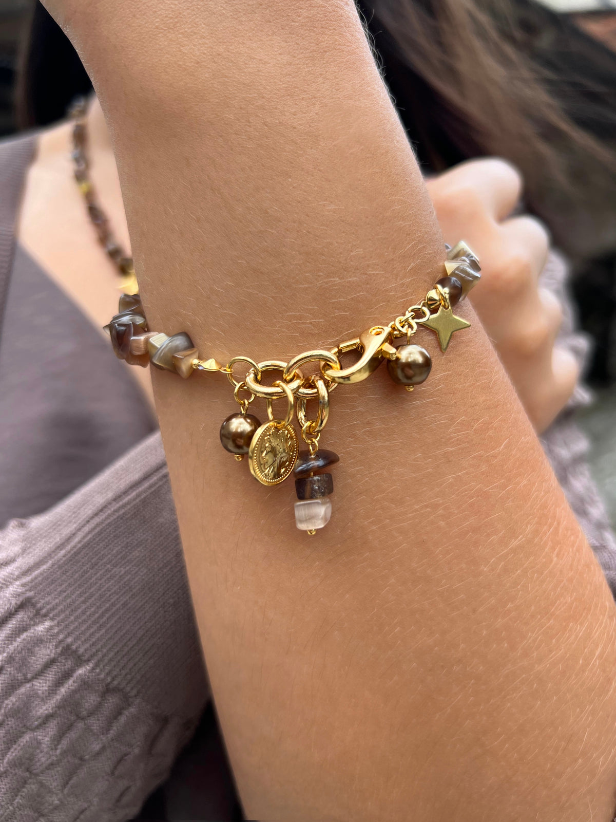 Pulseira Pedras Naturais Ágata Marrom e Pingentes 20cm