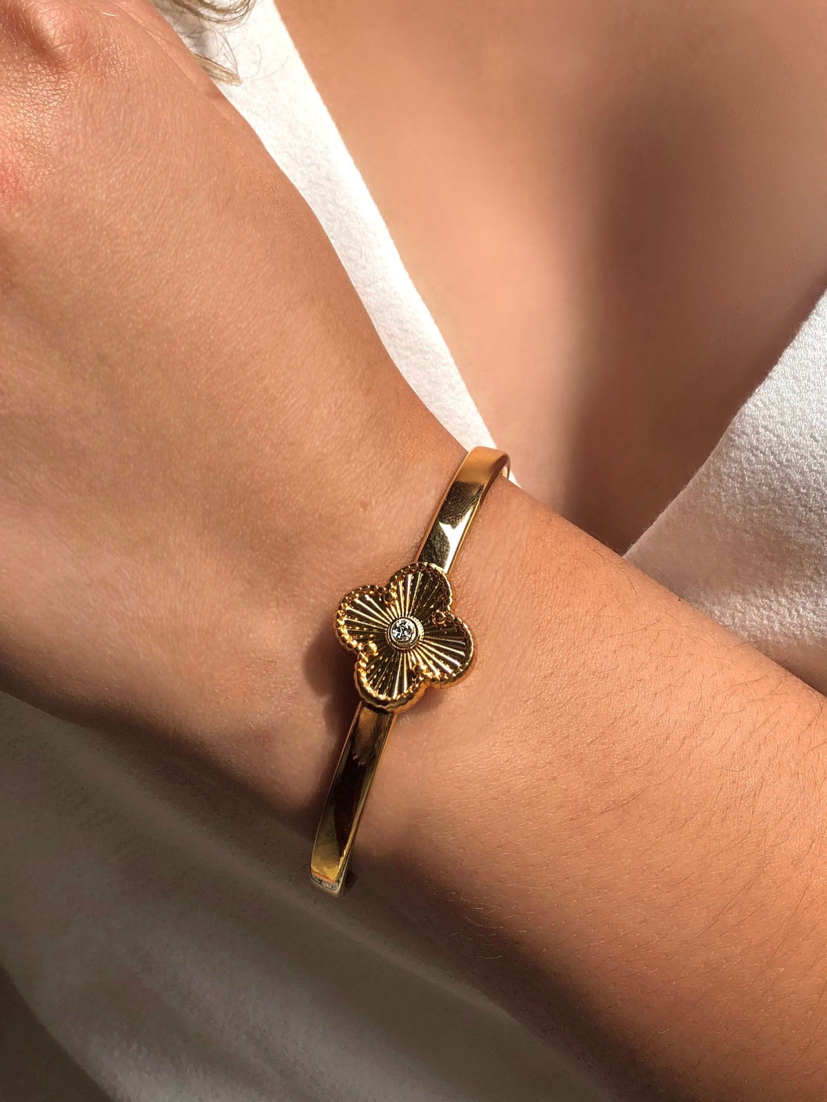 Bracelete Trevo Banho Ouro 18k - Tiff Joias