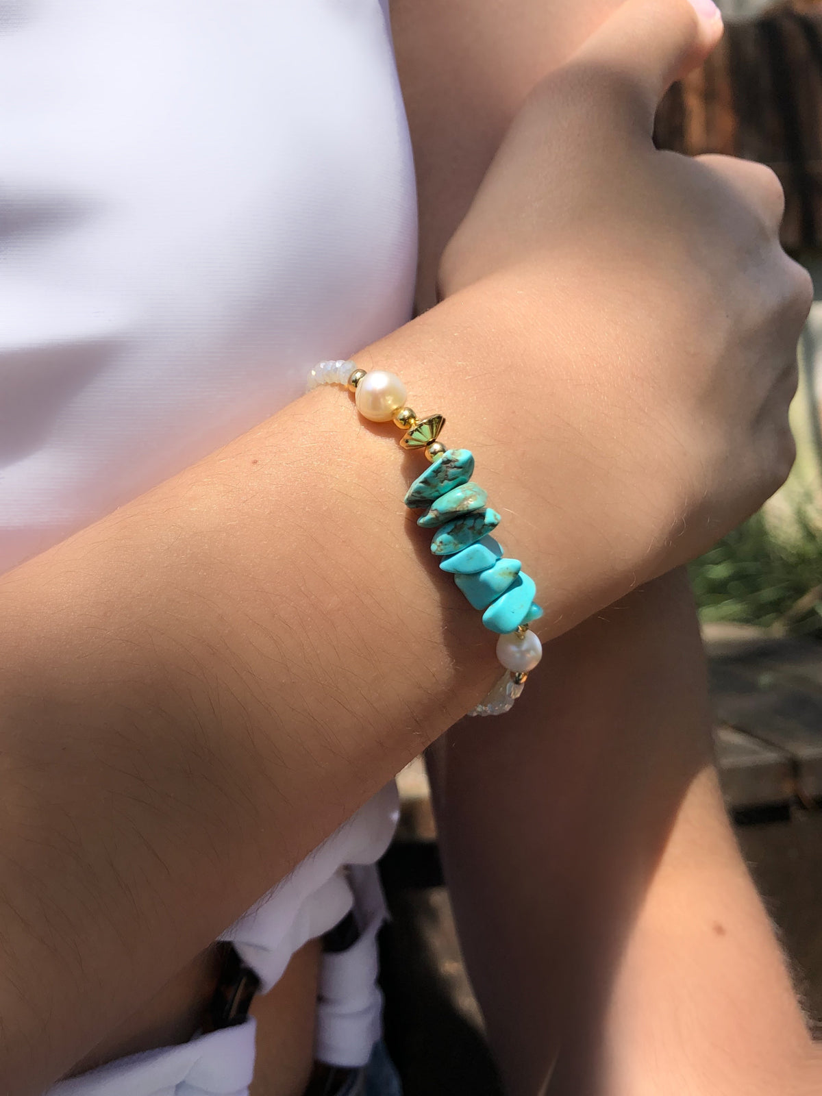 Pulseira Maite Com Cascalhos Turquesa, Pérolas Água Doce16cm - Tiff Joias