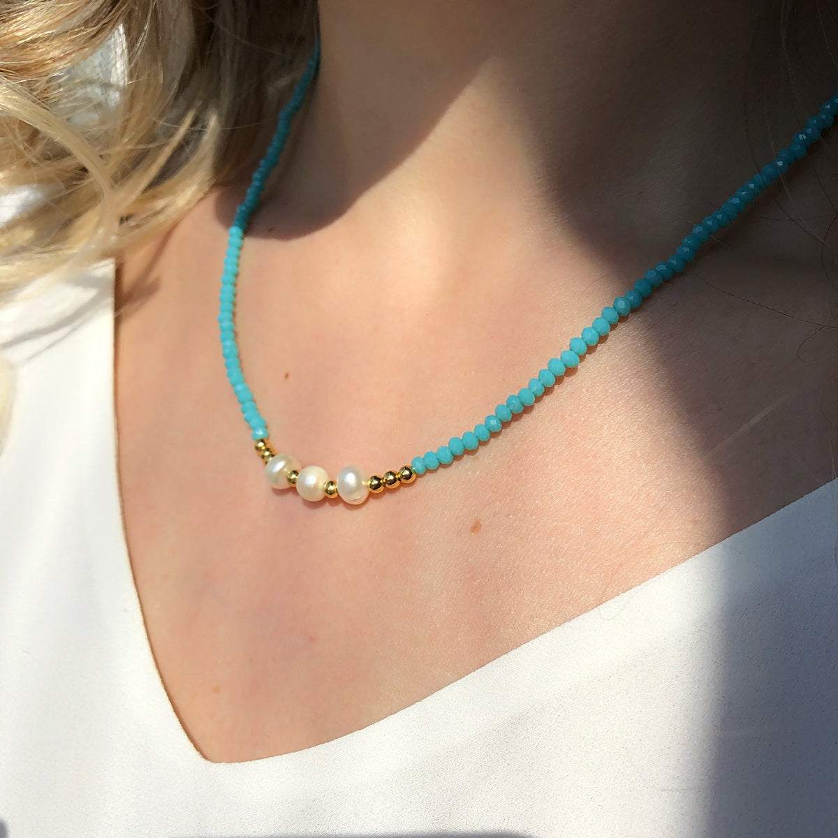 Colar Cristais Azul Turquesa Com Pérolas Água Doce E Bolinhas - Tiff Joias
