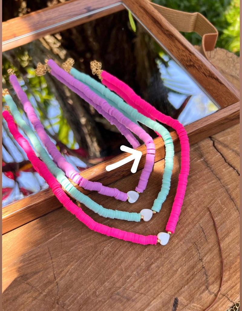 Choker Betina Coração Madrepérola Discos Lilás 40cm*