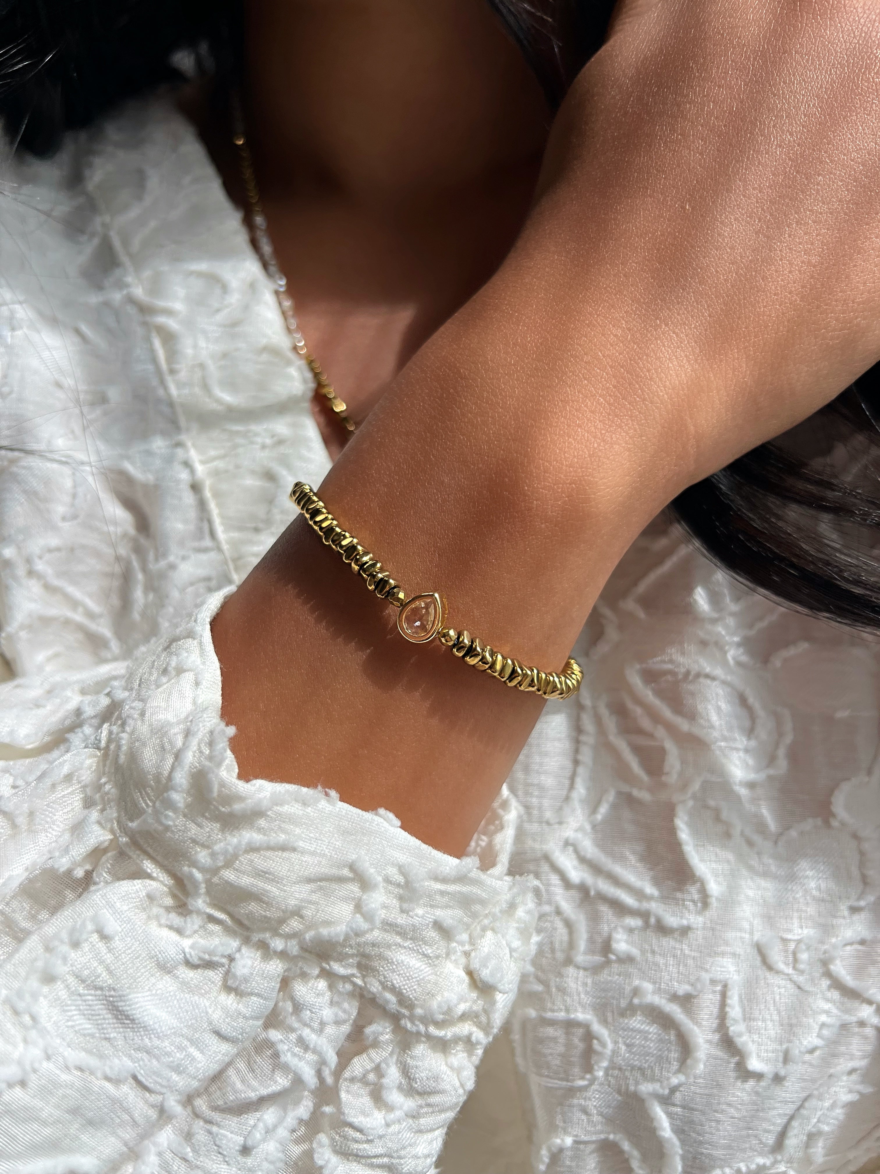 Pulseira Hematita Ouro Com Gota Cristal 16cm