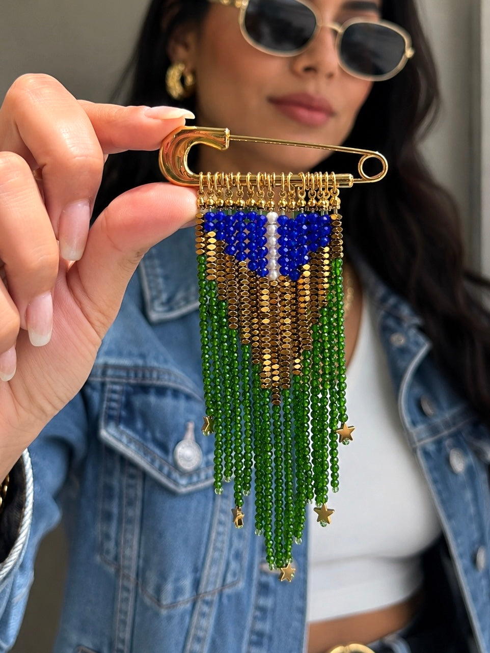 Broche Bandeira Brasil Com Hematitas e Estrelas