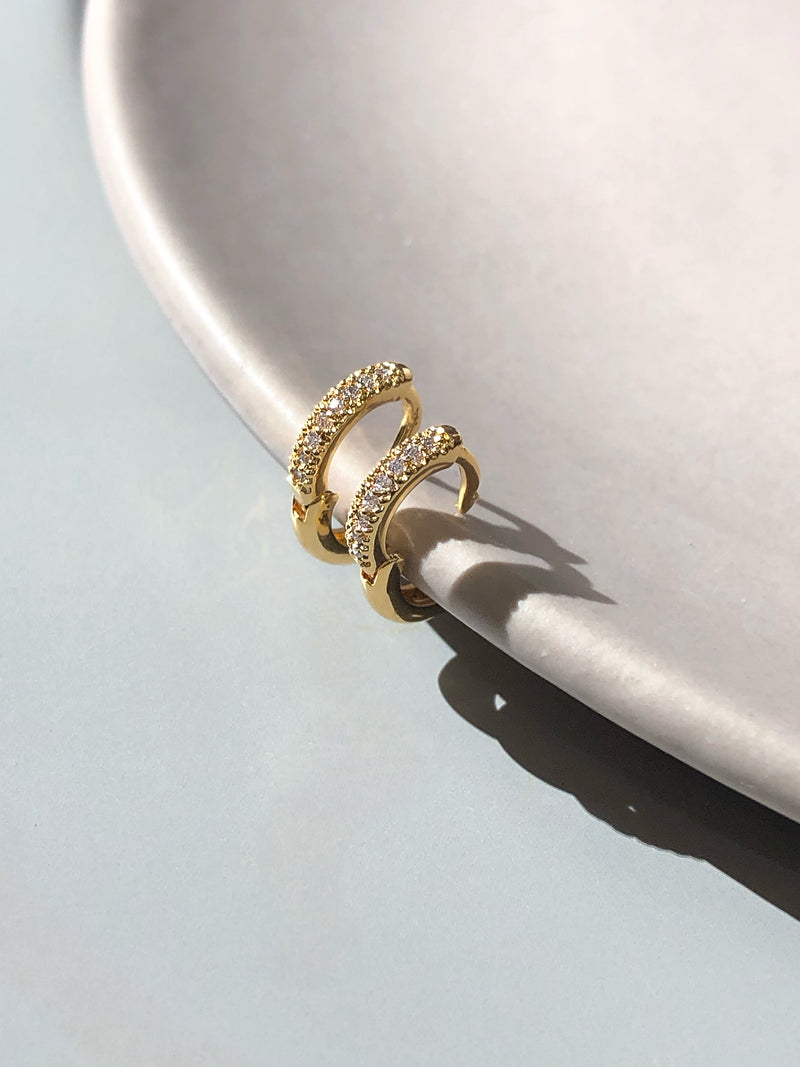 Mini Argola Cravejada Ouro