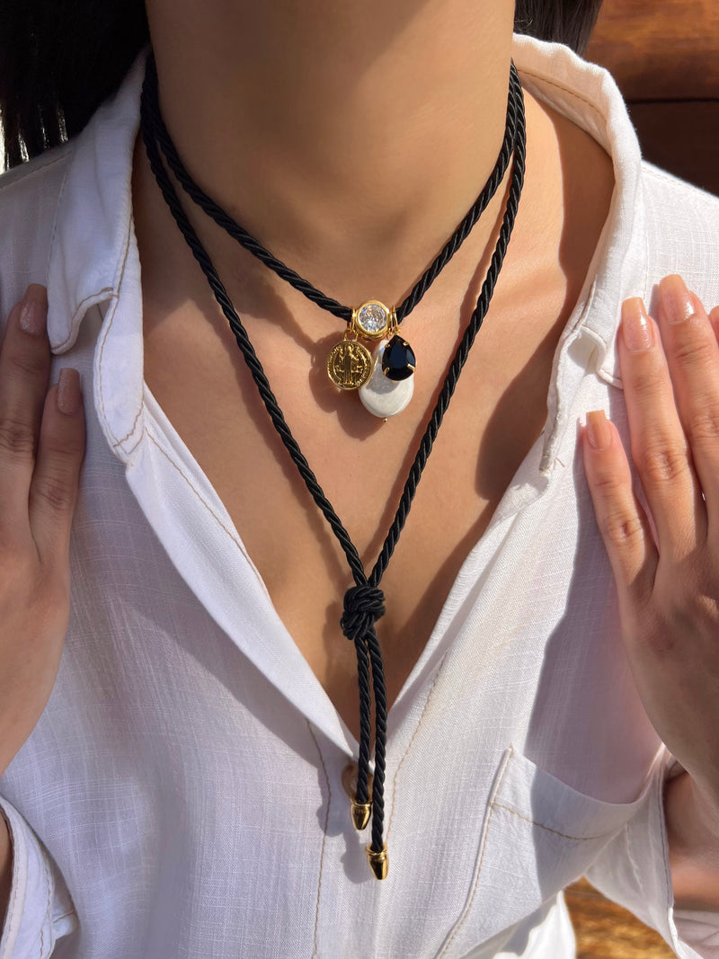 Colar Cordão Longo Cor Ônix