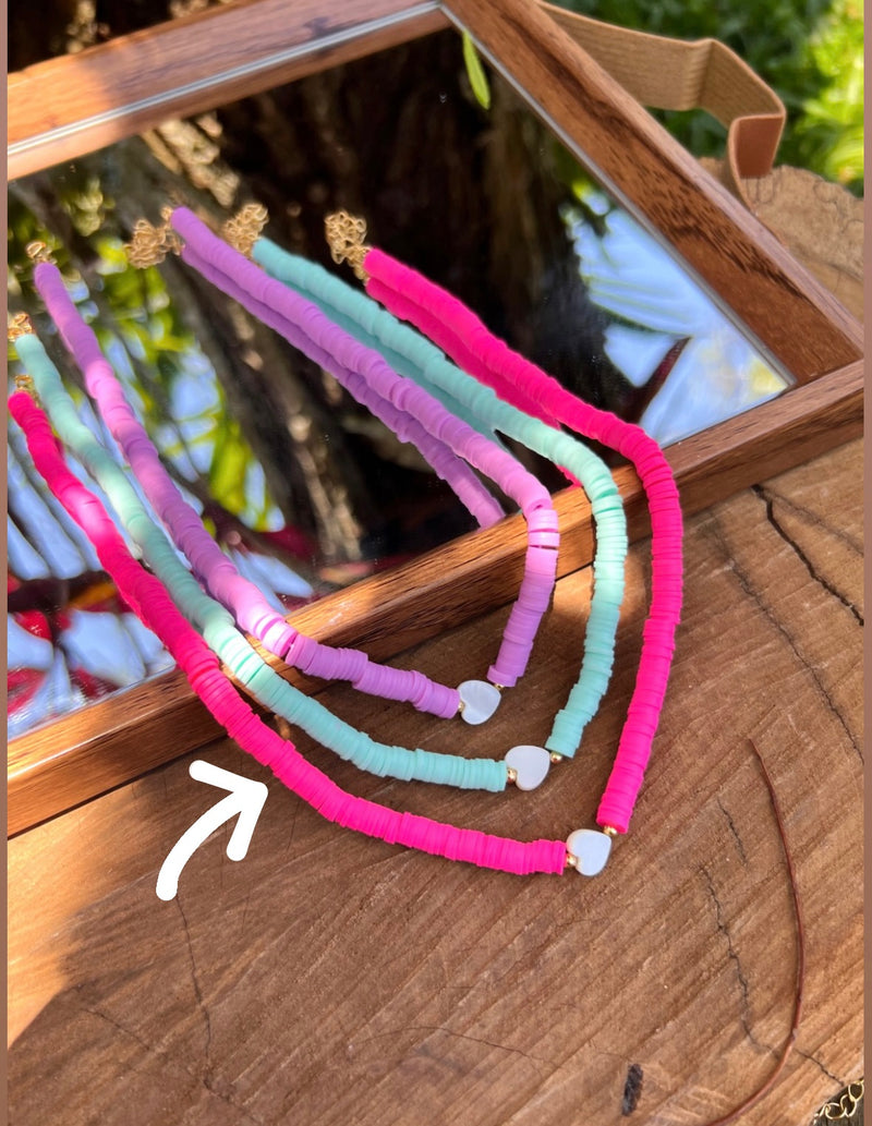 Choker Betina Coração Madrepérola Discos Pink 40cm*