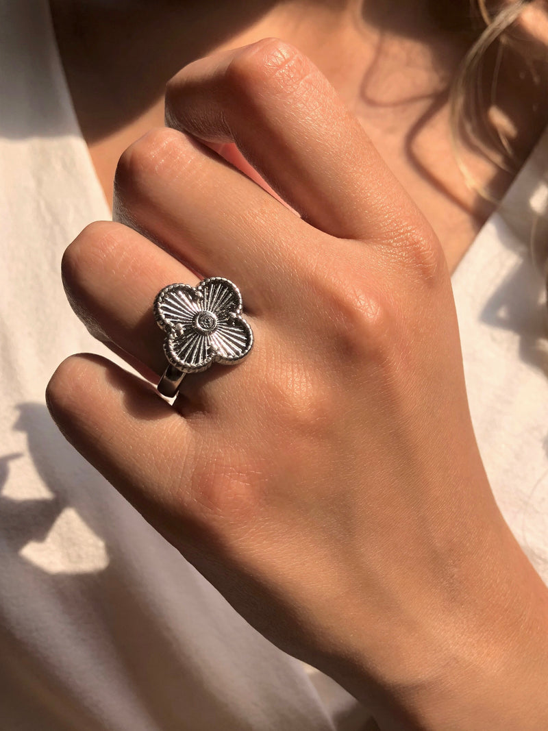 Anel Trevo Ródio Branco