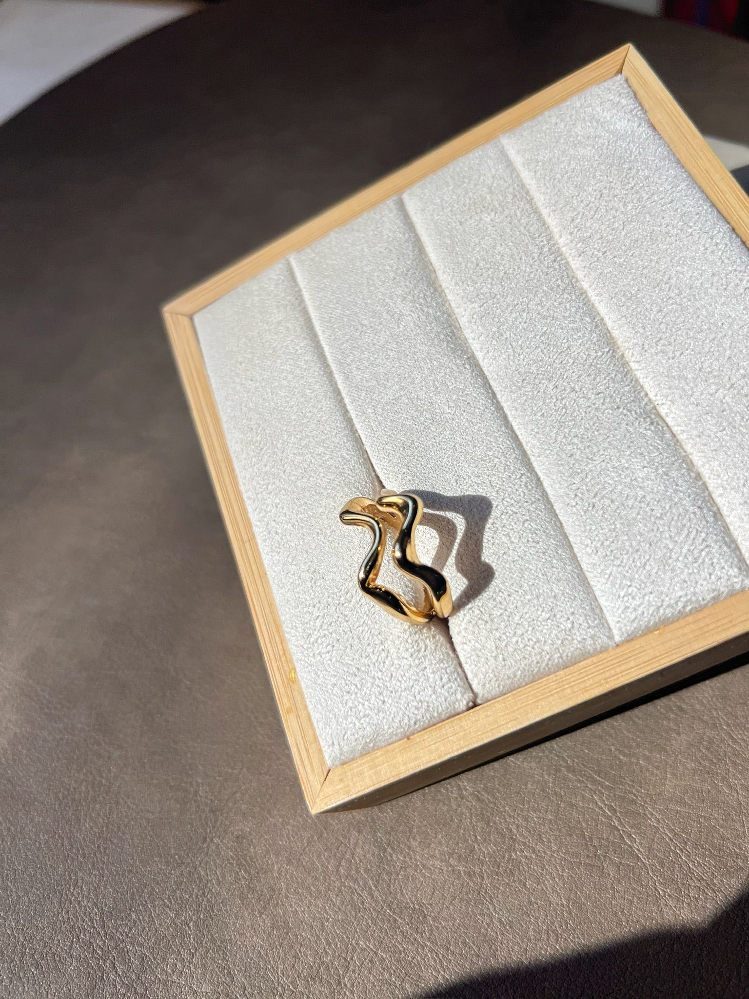 Anel Listras Banho Ouro 18k
