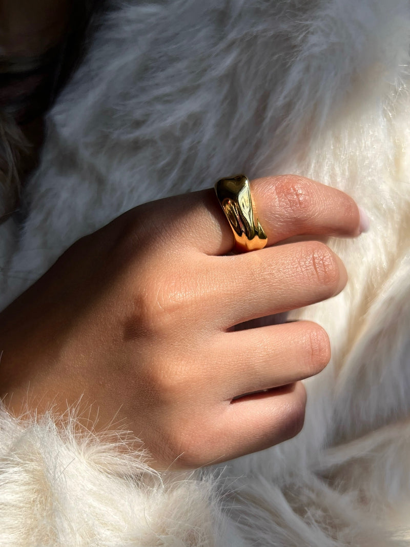 Anel Martelado Banho Ouro 18k