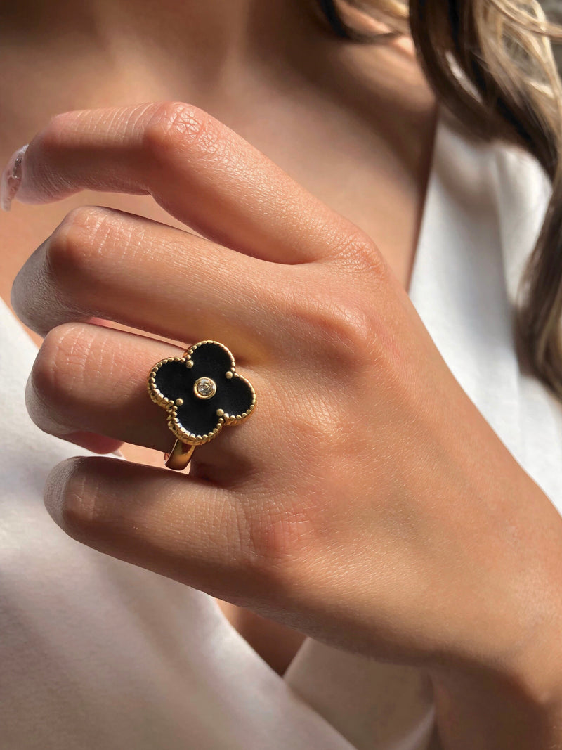 Anel Trevo Resinado Preto