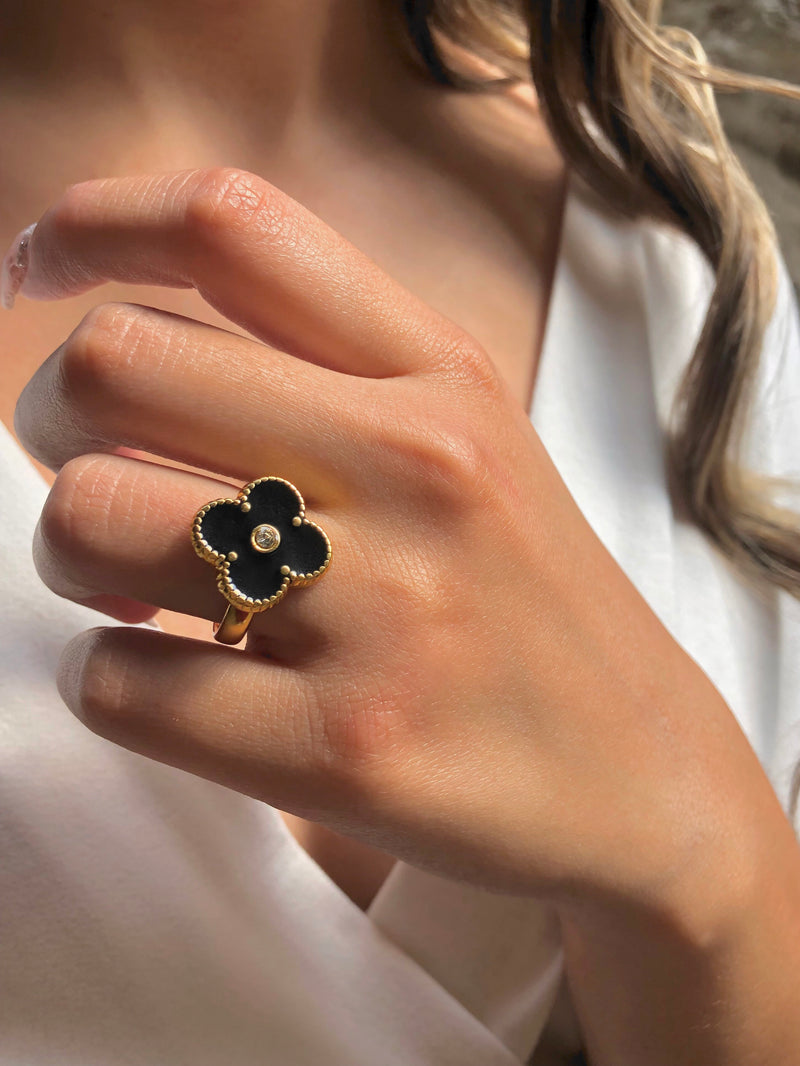 Anel Trevo Resinado Preto