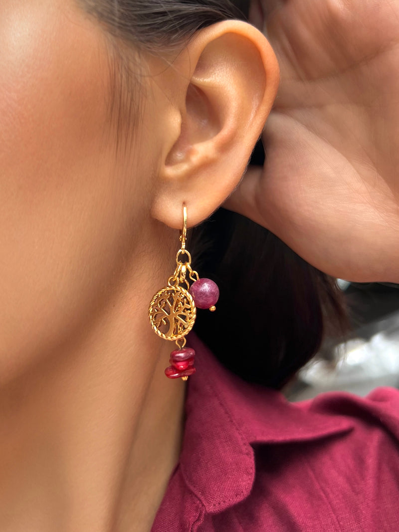 Brinco Argola Cascalho Vermelho E Pingente Árvore