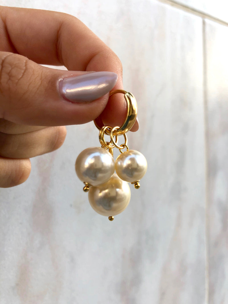 Brinco Pérolas Acrílicas Em Degrade