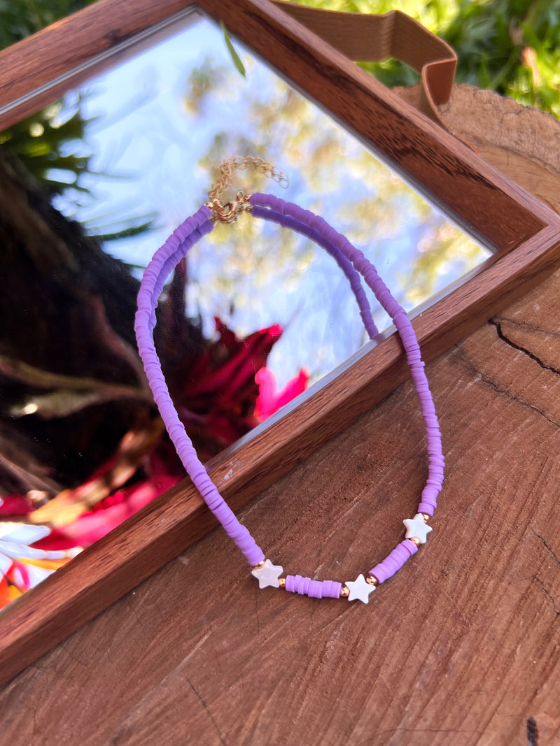 Choker Betina Estrelas Madrepérola Discos Lilás 40cm*