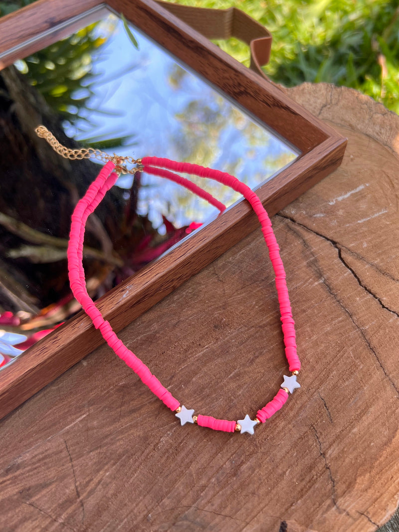 Choker Betina Estrelas Madrepérola Discos Pink 40cm*