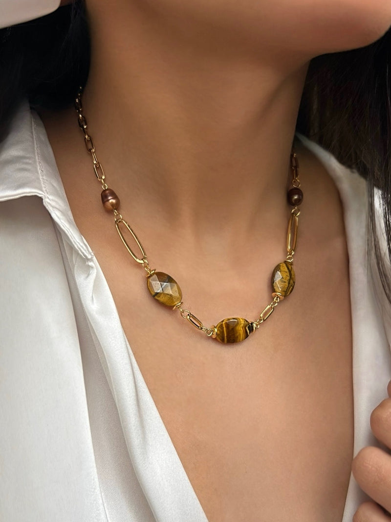 Colar Com Pedras Olho de Tigre Curto 40cm