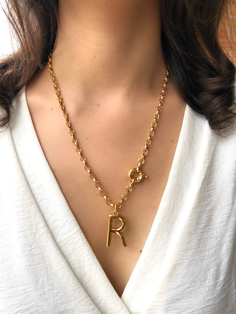 Colar Corrente Portuguesa Média Personalizado Com Letra Grande 50cm