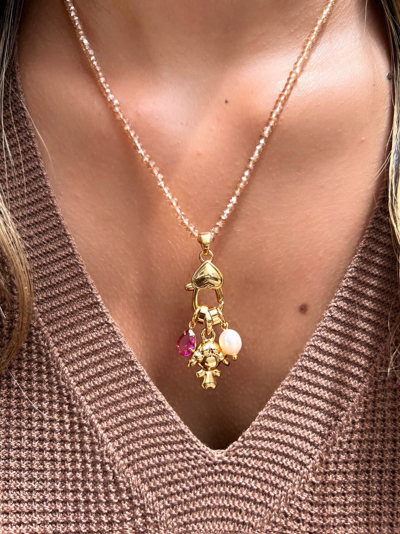 Colar FILHA Com Fecho Coração Em Cristais Lapidados 45cm