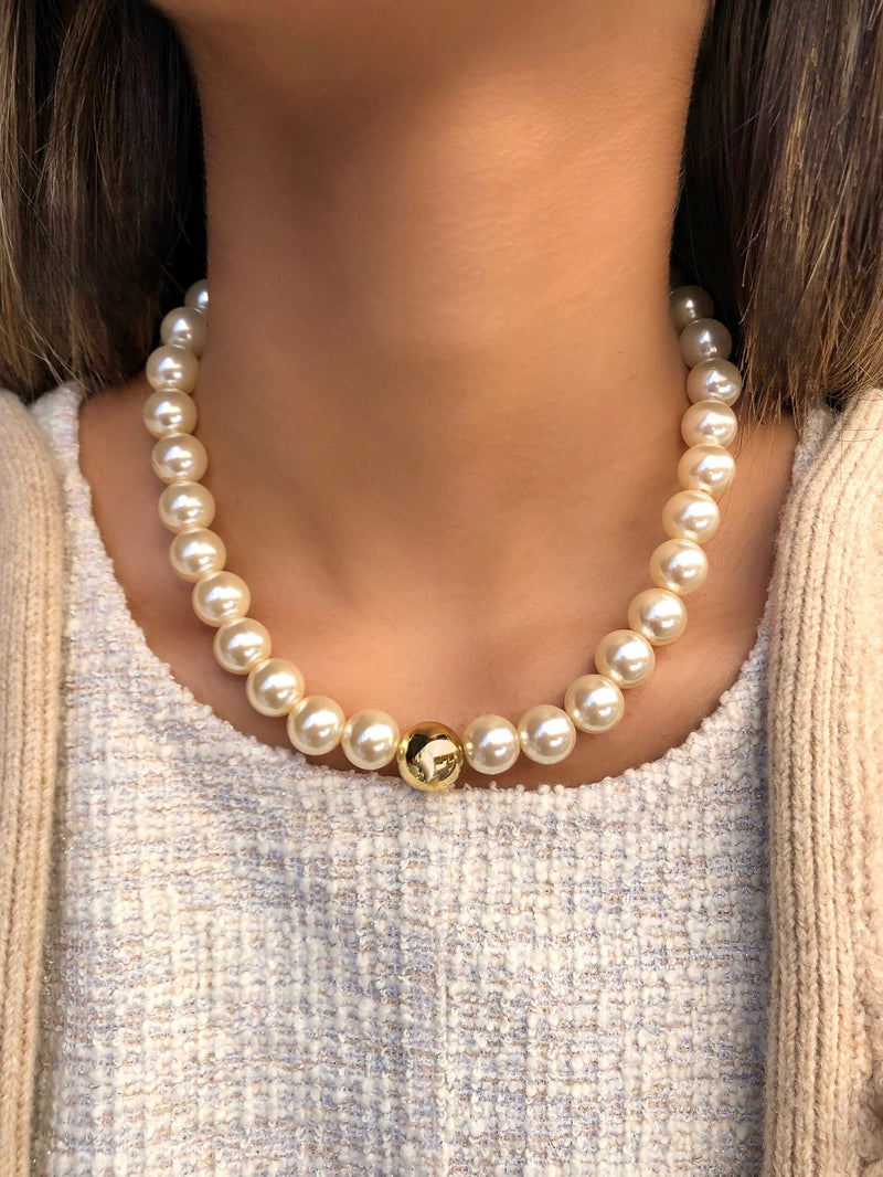Colar De Pérolas Bola Ouro 40cm