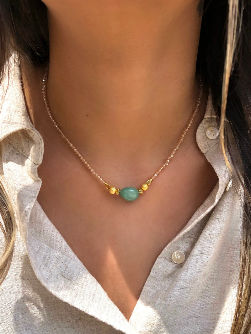 Colar Fernanda Pedra Rolada Quartzo Verde 42cm