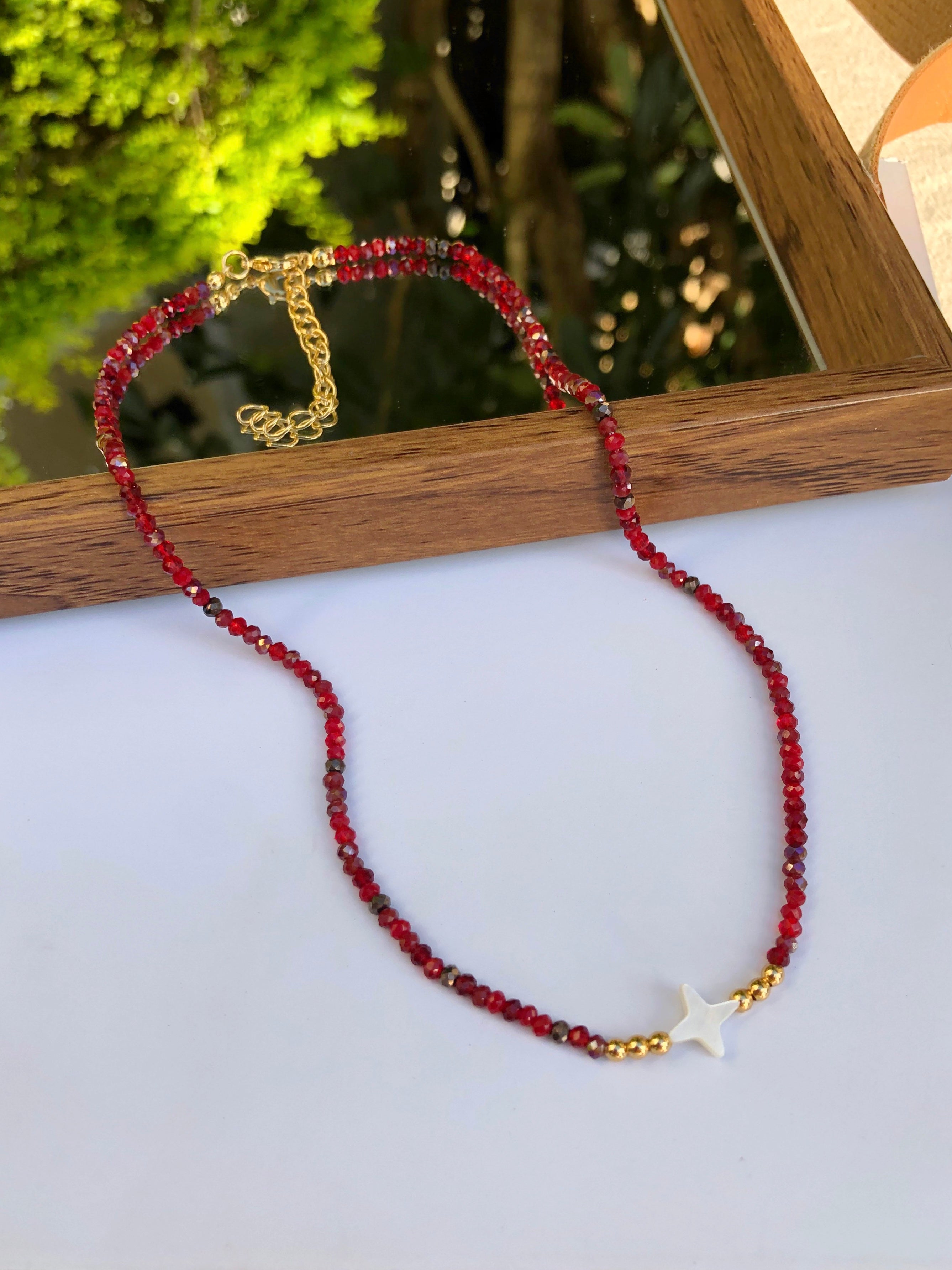 Colar Lais Mix Vermelho Cherry Estrela Madrepérola 42cm
