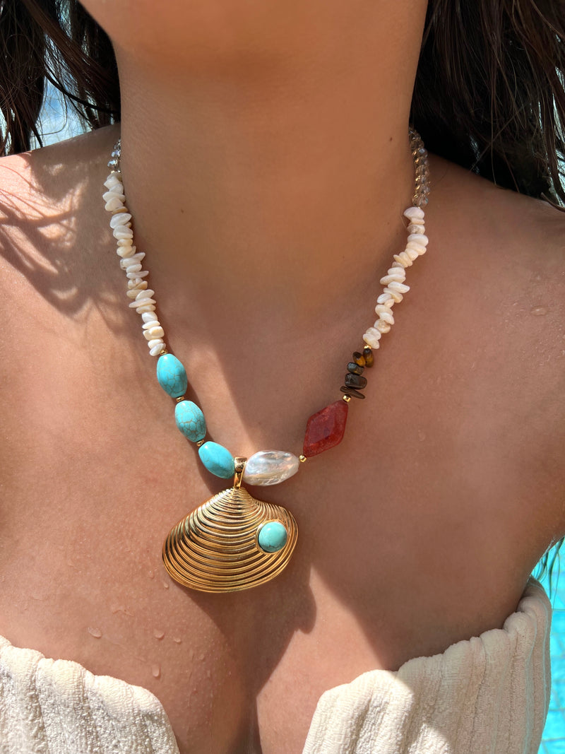 Colar Linha Mar Cascalhos, Pedras Turquesa E Coral E Concha 45cm