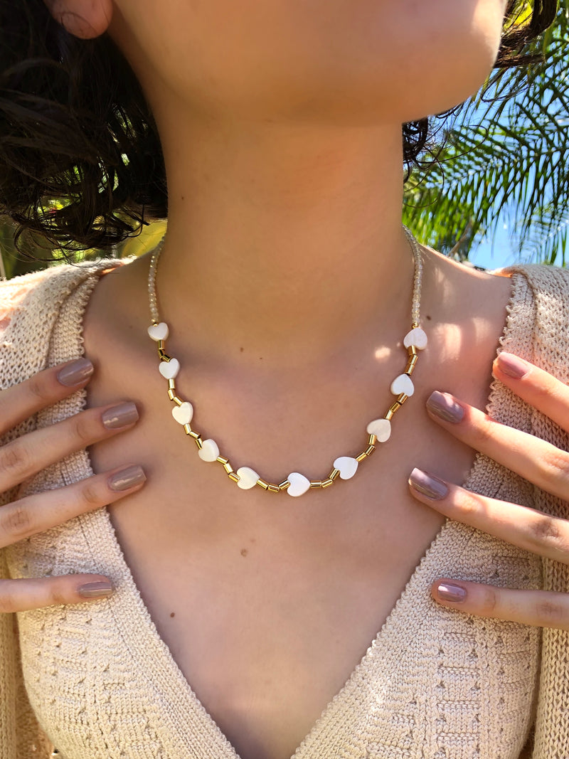 Colar Louise Coração Madrepérola 40cm*