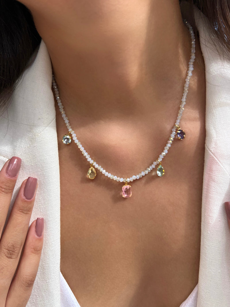 Colar Mini Cristais Coloridos Cores Claras 45cm