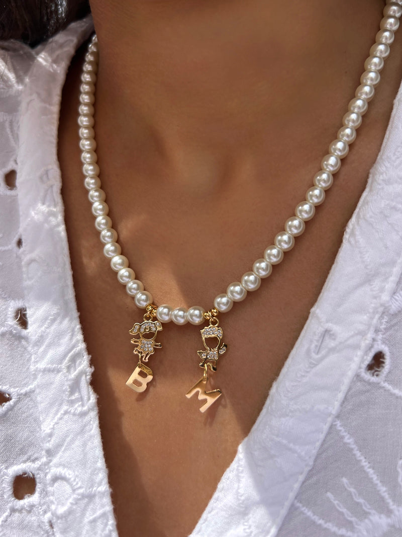 Colar 2 Filhos Cravejados Com Pérolas+ Iniciais  45CM