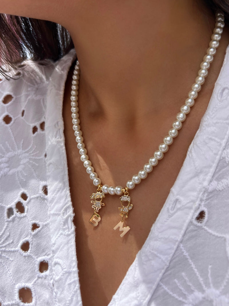 Colar 2 Filhos Cravejados Com Pérolas+ Iniciais  45CM