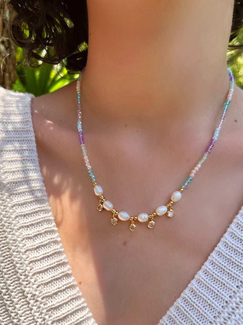 Colar Pérolas e Pontos de Luz Algodão Doce 42cm*