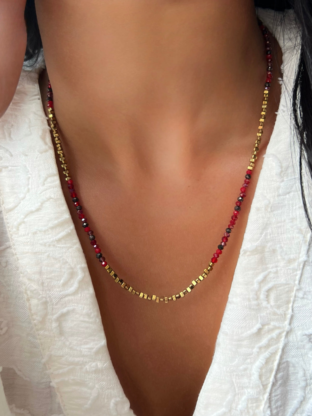 Colar Hematitas Com Mix Cristais Vermelhos 50cm