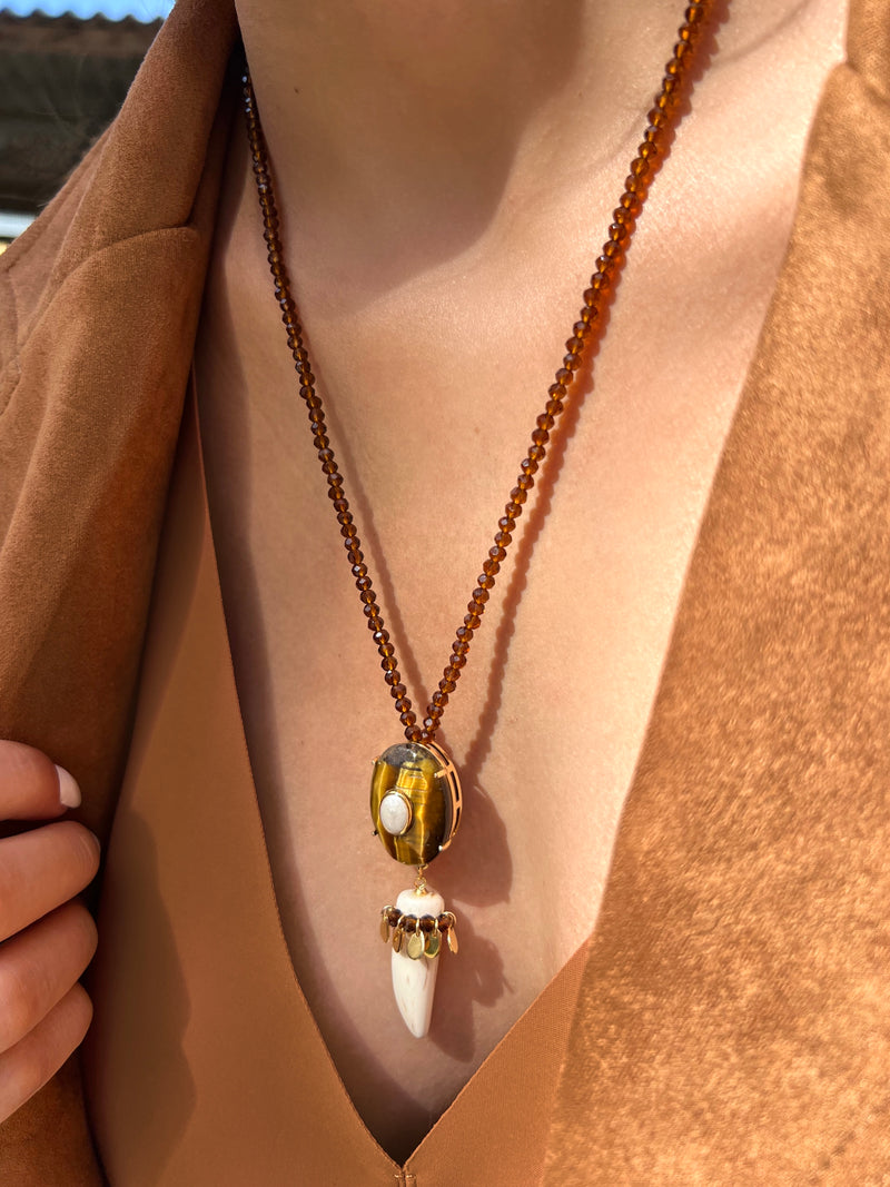 Colar Pedra Natural Olho De Tigre E Dente Howlita 55cm