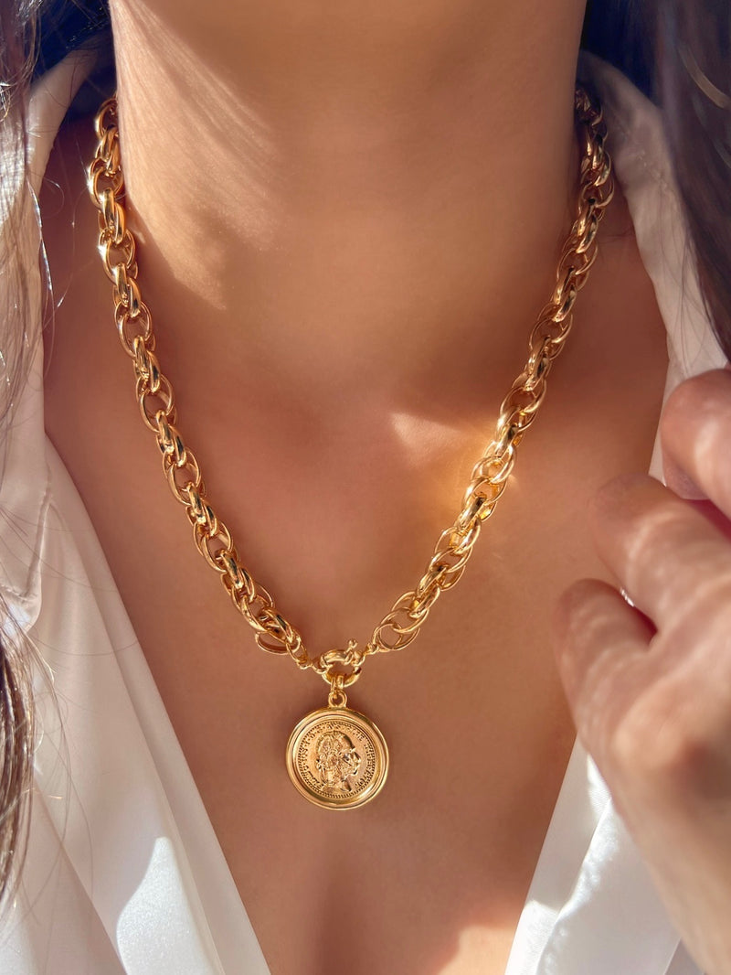 Colar Corrente Torcida Com Fecho Bóia E Moeda Antiga 50cm