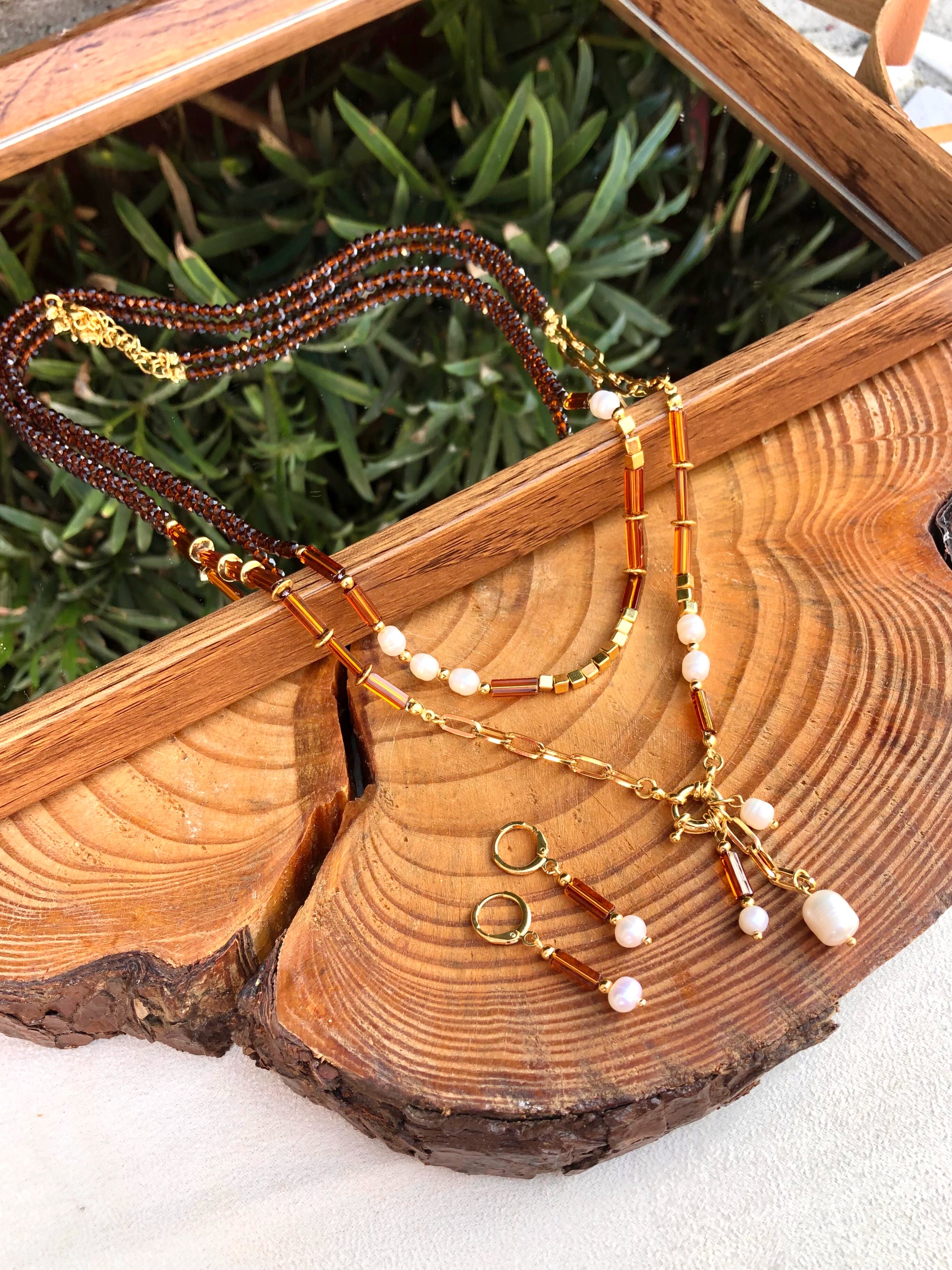 Conjunto Isabela Cristais Lapidados Marrom