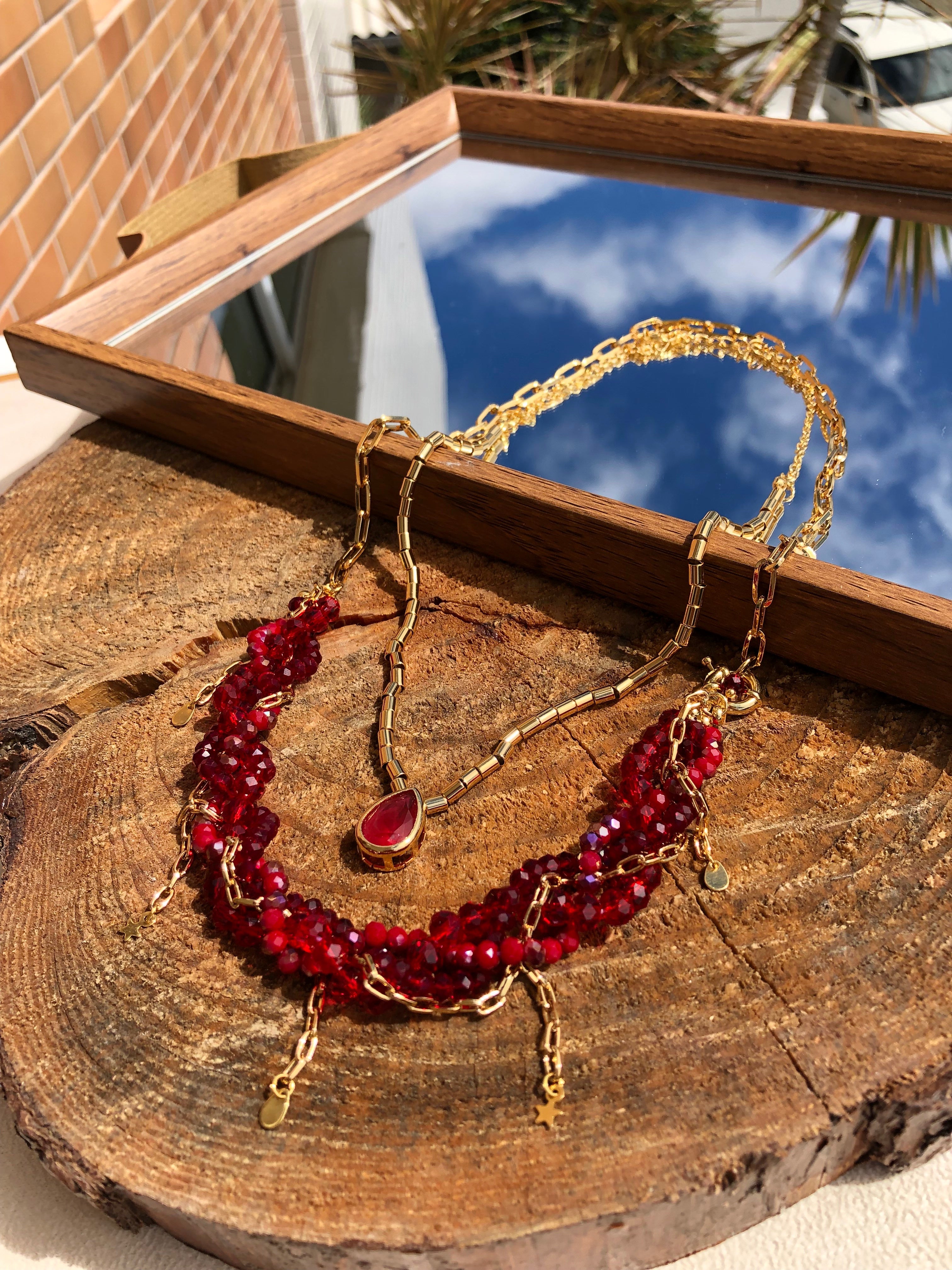 Mix De Colares Rebeca E Diana  Cristais Vermelho Cherry