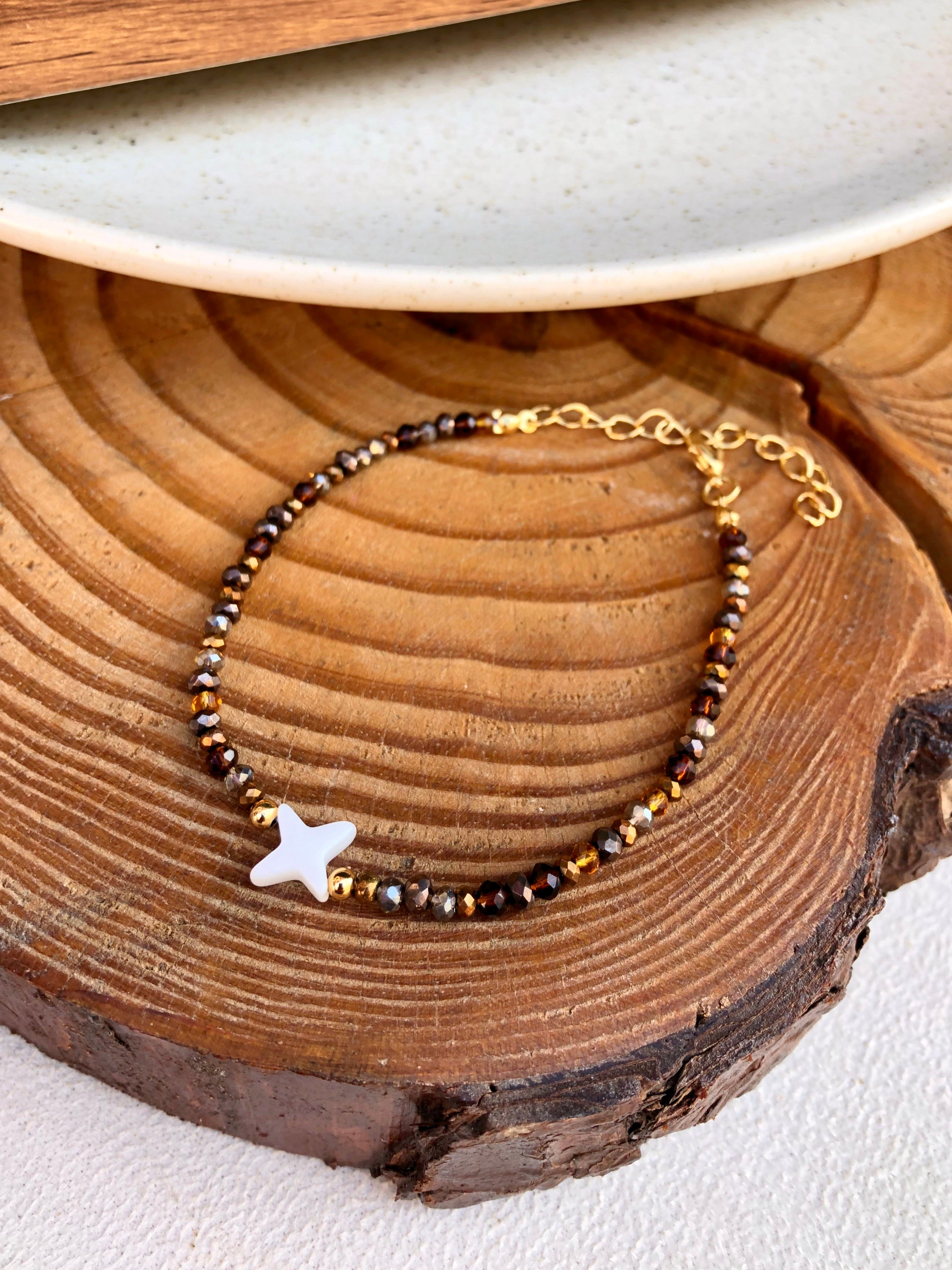 Pulseira Lais Cristais Mix Marrom E Estrela Madrepérola 16cm
