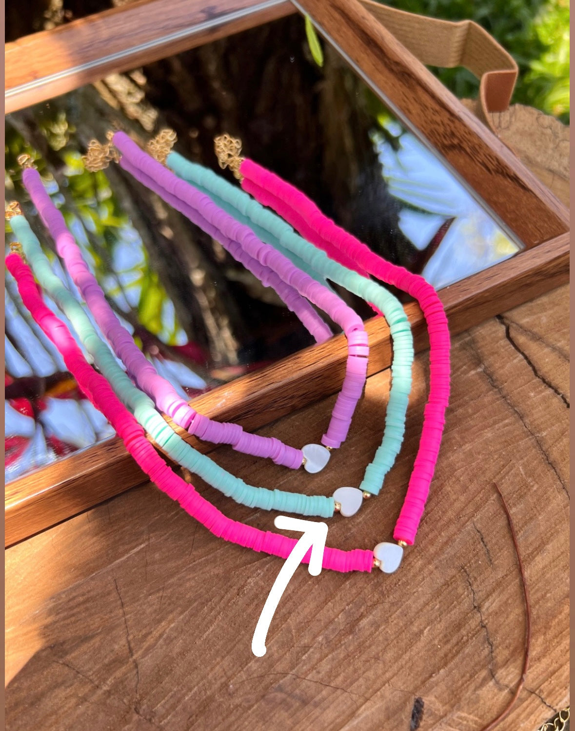 Choker Betina Coração Madrepérola Discos Azul Bebê 40cm*