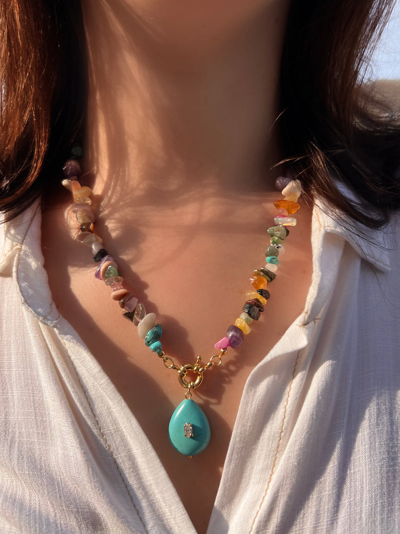 Mix De Colares Cascalhos Coloridos e Gota Turquesa