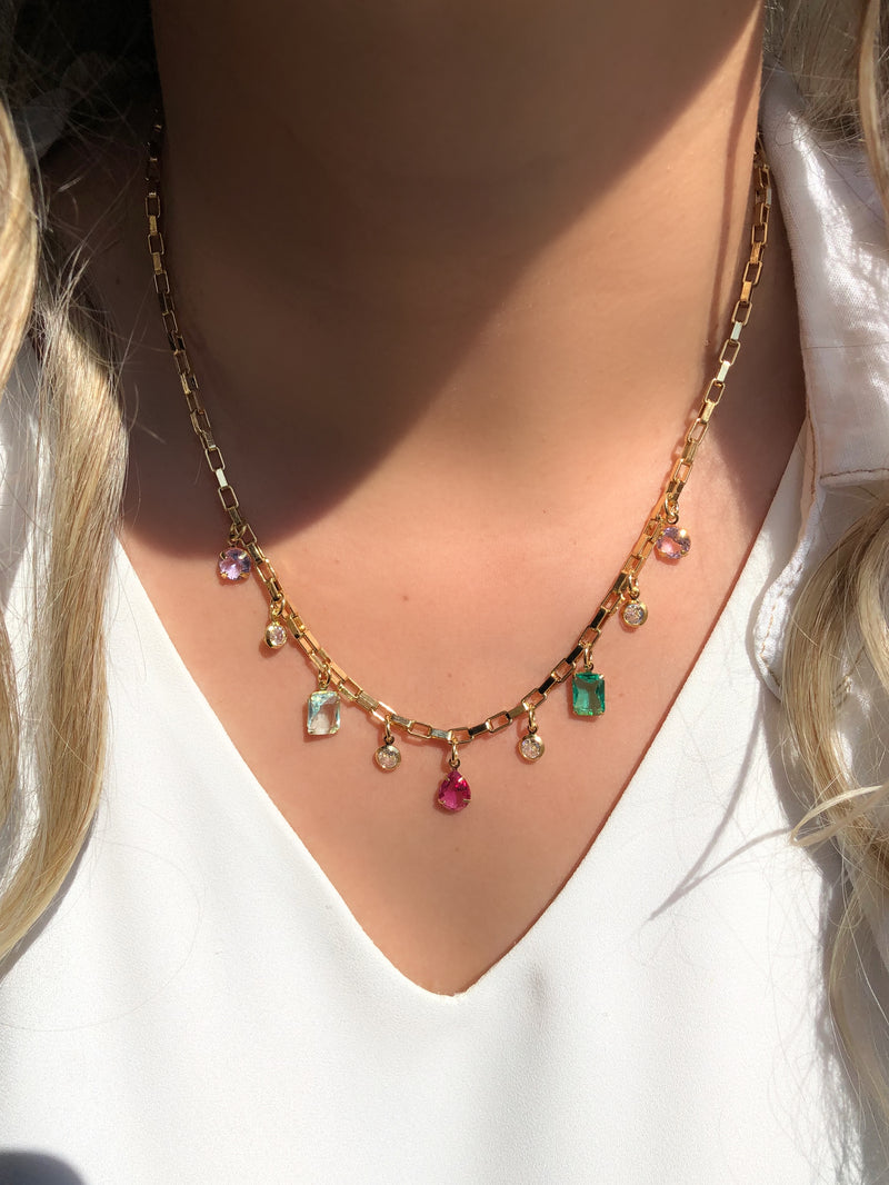 Colar Corrente Elos E Mini Formas Cristais Lapidados Coloridos Vibrantes 45cm