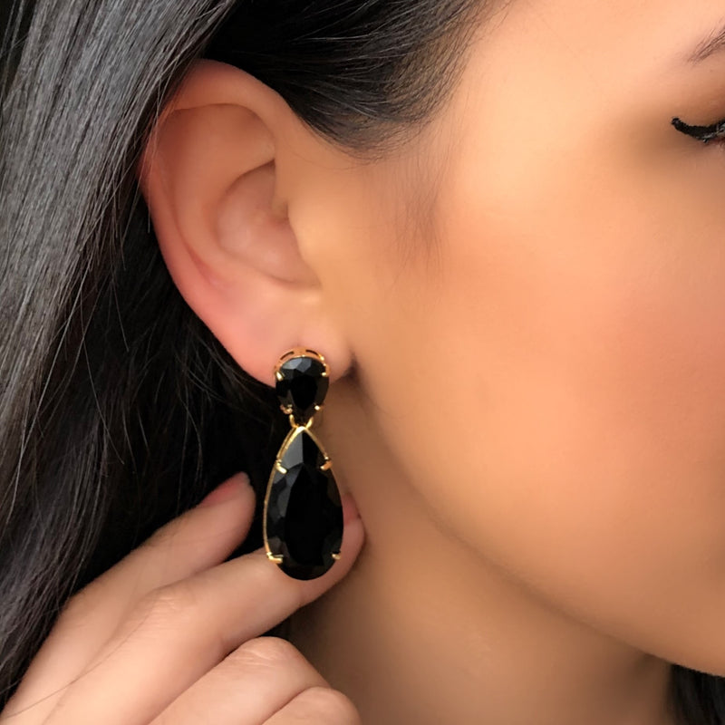 Par De Brincos Gotas Média e Grande Cristais Lapidados Cor Preta