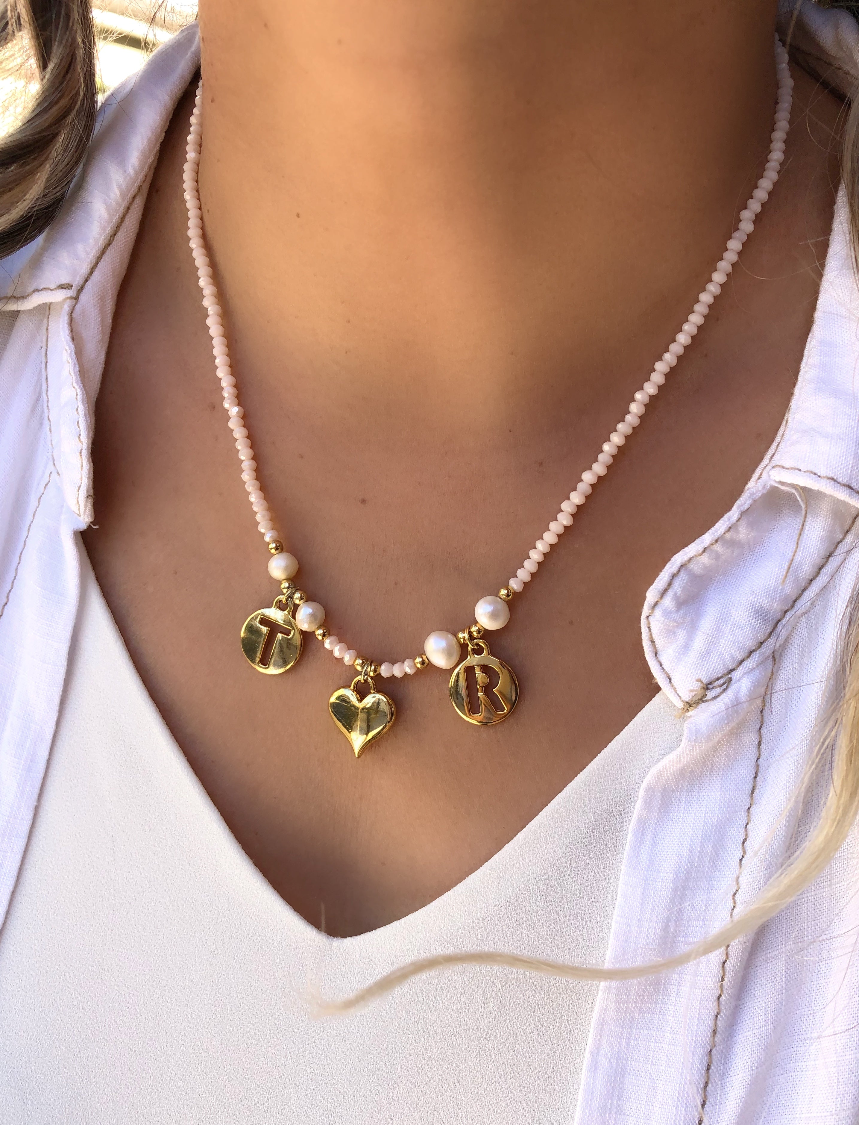 Colar Namorados Pérolas Naturais + Coração + 2 Letras