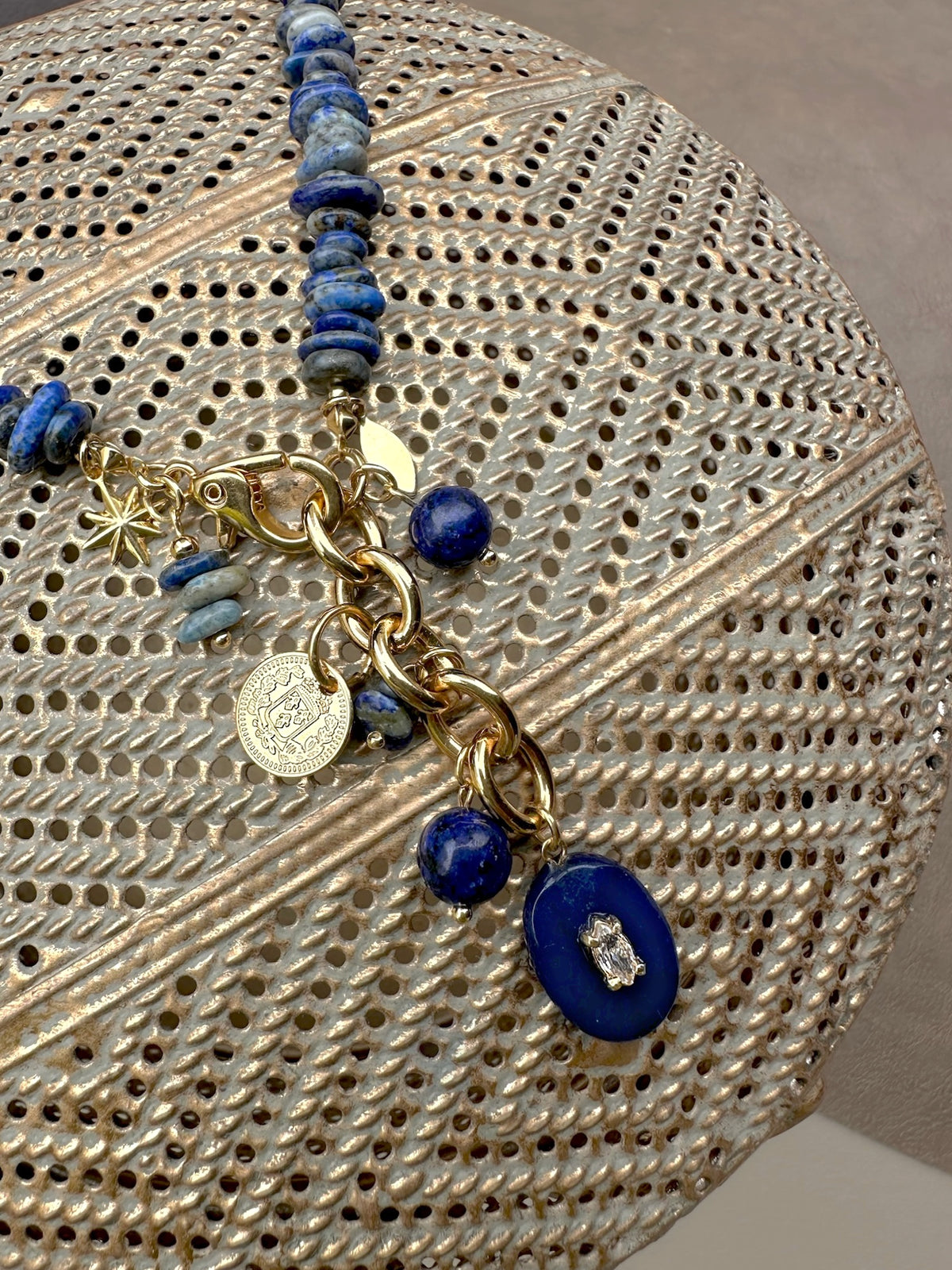 Colar Cascalho e Pedras Naturais Lapis Lazuli 50cm