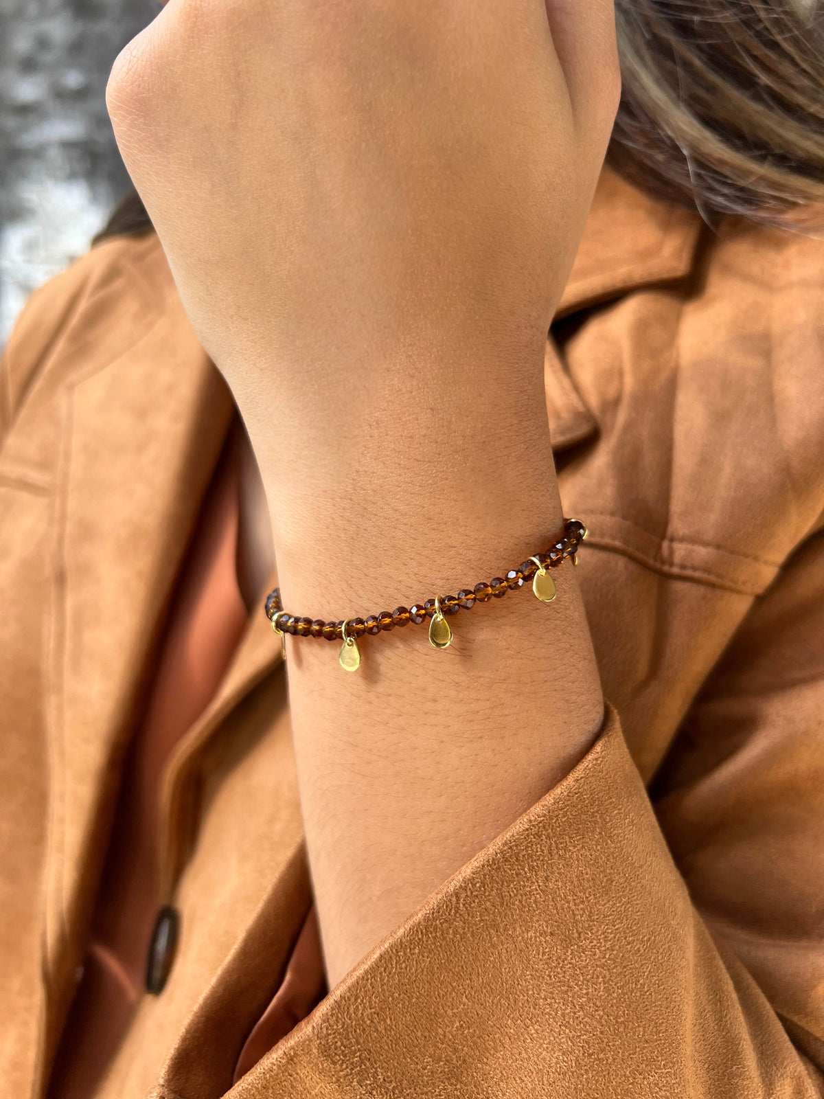 Pulseira Cristais Marrom Escuro Com Pingentes Gotinhas 18cm