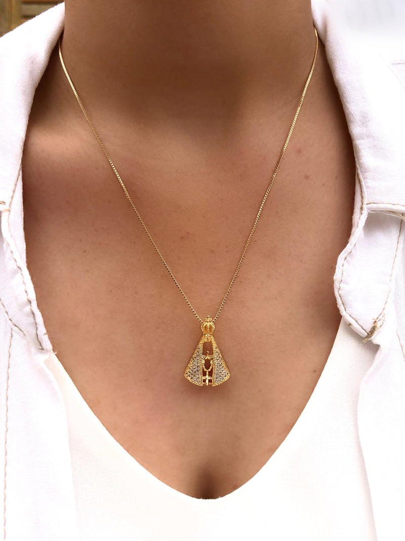 Colar Nossa Senhora Aparecida Pequena Cravejada Zircônia 45cm