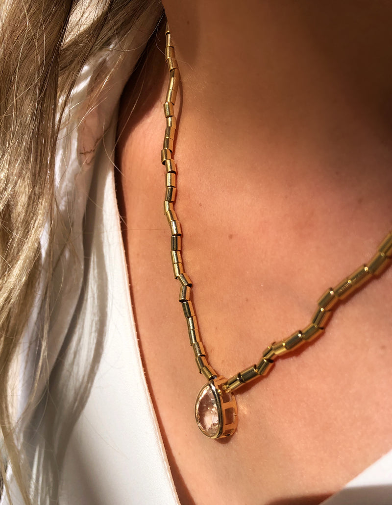 Colar Diana Com Gota Lapidada Cor Cristal 45cm