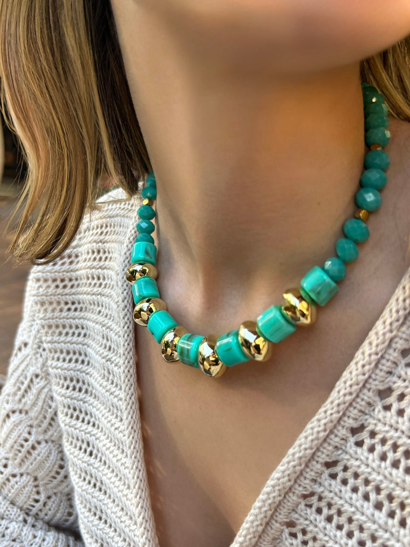 Colar Capri Discos E Pedras Acrílicas Turquesa 45cm